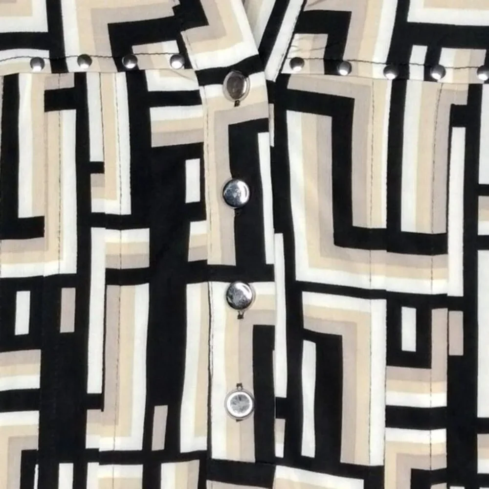 Cocomo Women's Plus Size 3X Black Beige Geo Print Studded Pintuck Sleeveless Top - Picture 6 of 9